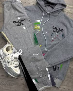 Tuta completa Gallery Dept. Paint Splatter grigia con schizzi di vernice multicolore e logo nero