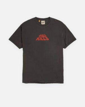 T-shirt nero slavato con scritta rossa ART THAT KILLS sul petto, girocollo a costine